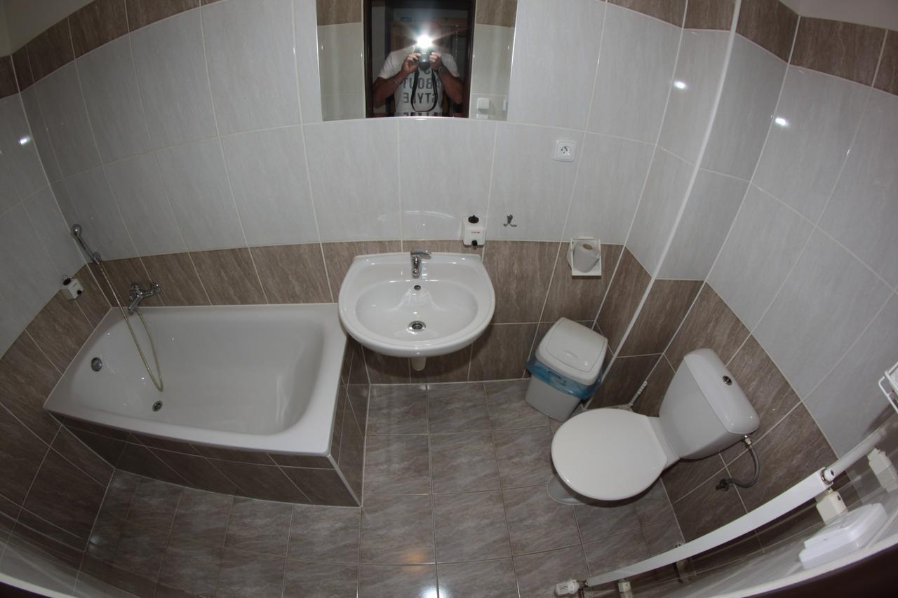 Hotel Kralovsky Dvur Hořice Extérieur photo